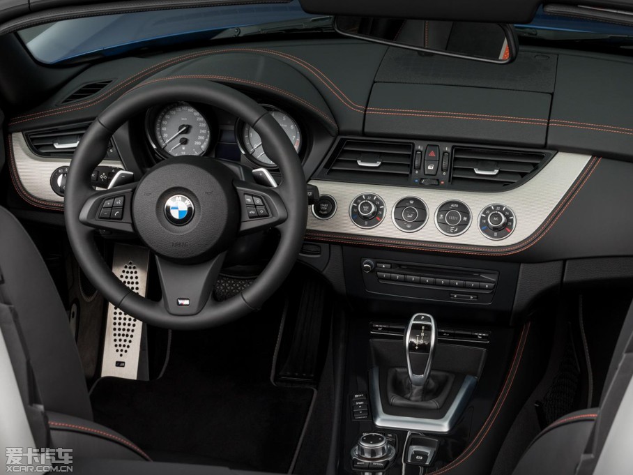 2015��RZ4 ������