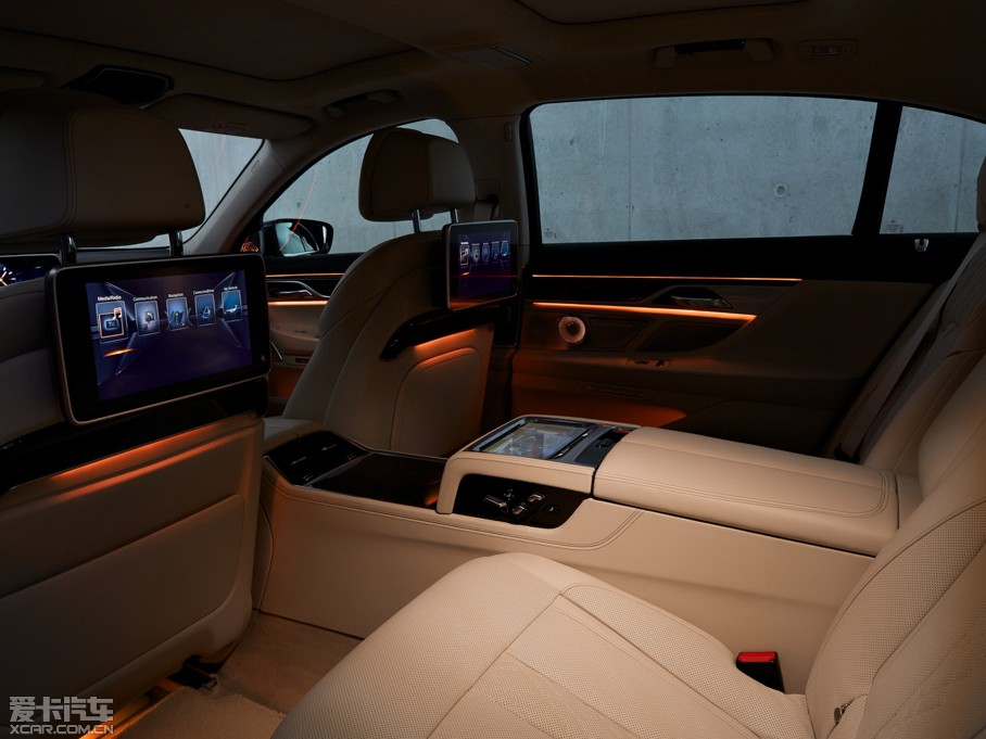 2016��R7ϵ 750Li xDrive������