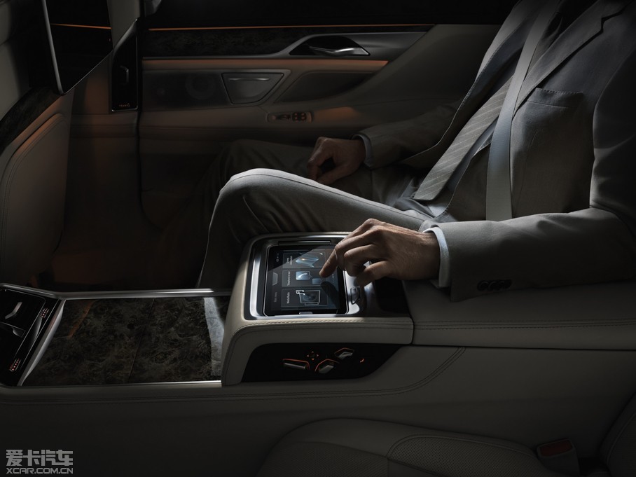 2016��R7ϵ 750Li xDrive������