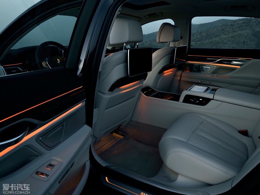 2016R7ϵ 750Li xDrive