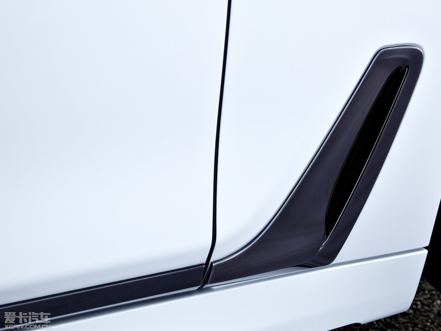 2016��R7ϵ 750Li xDrive M Sport