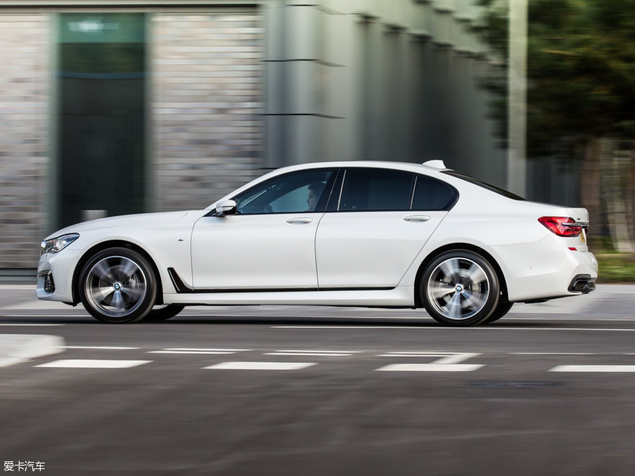 2016R7ϵ 730d xDrive M Sport