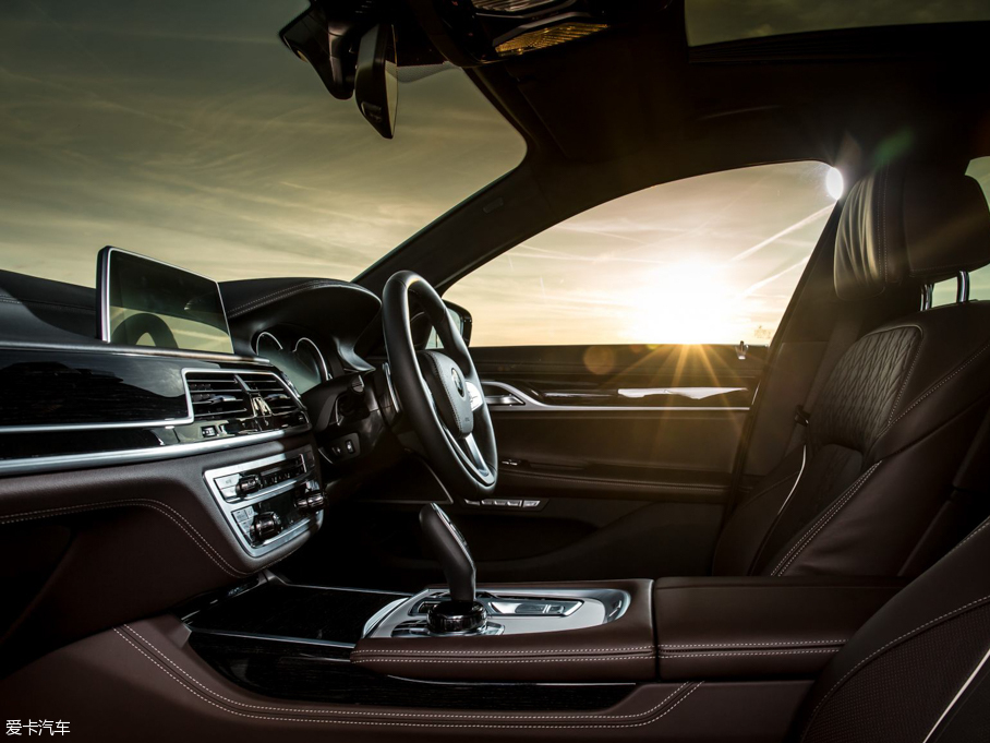 2016R7ϵ 730d xDrive M Sport