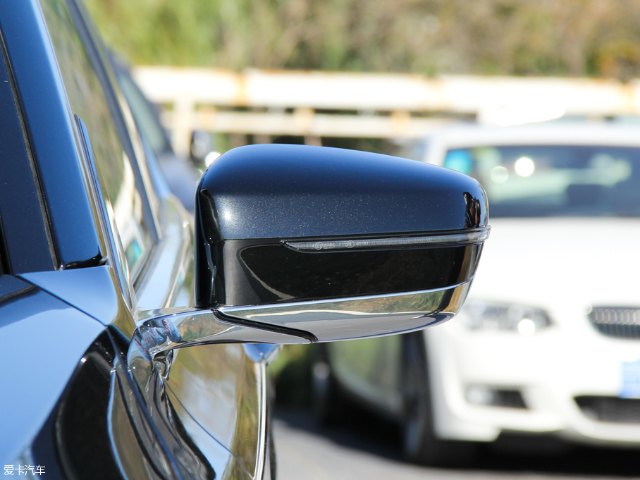 2016R7ϵ 740Li I(lng)