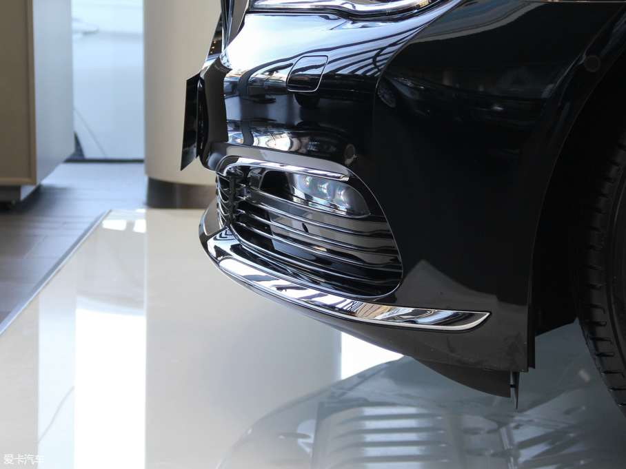 2016R7ϵ 750Li xDrive