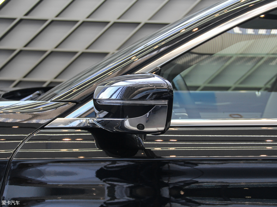 2016R7ϵ 750Li xDrive