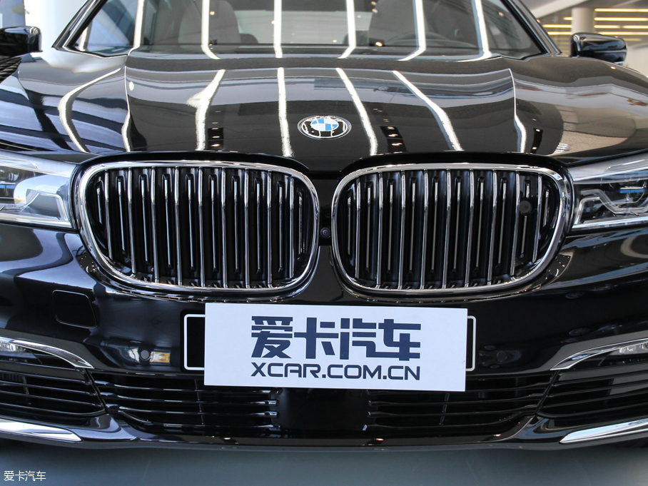 2016R7ϵ 750Li xDrive