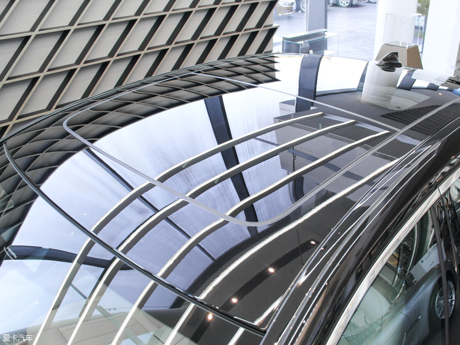 2016R7ϵ 750Li xDrive