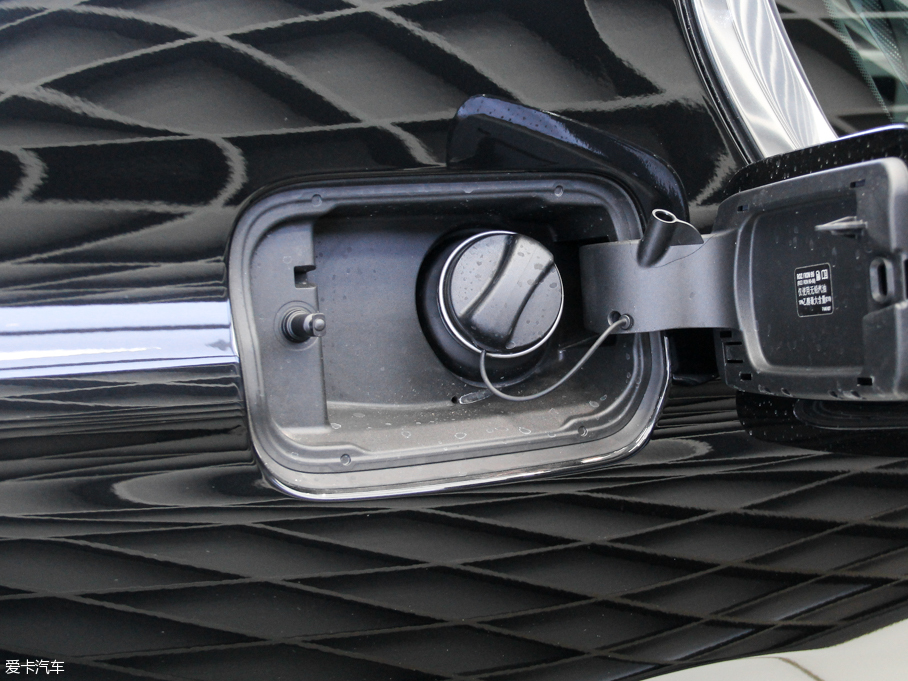 2016R7ϵ 750Li xDrive