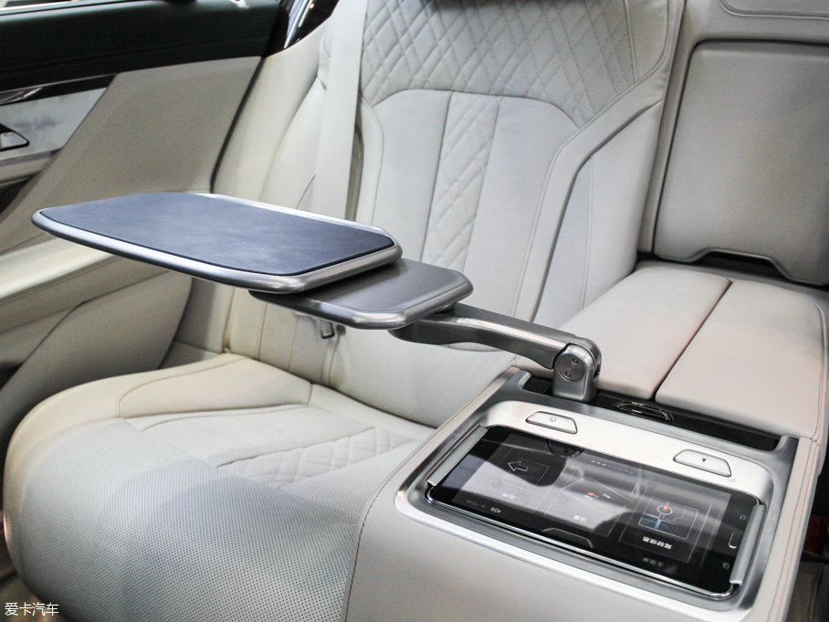 2016R7ϵ 750Li xDrive