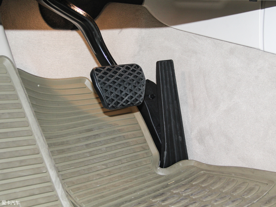 2016R7ϵ 750Li xDrive