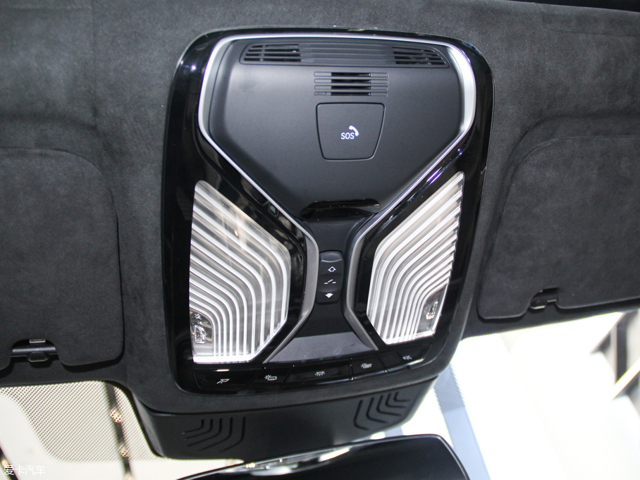 2016R7ϵ 750Li xDrive