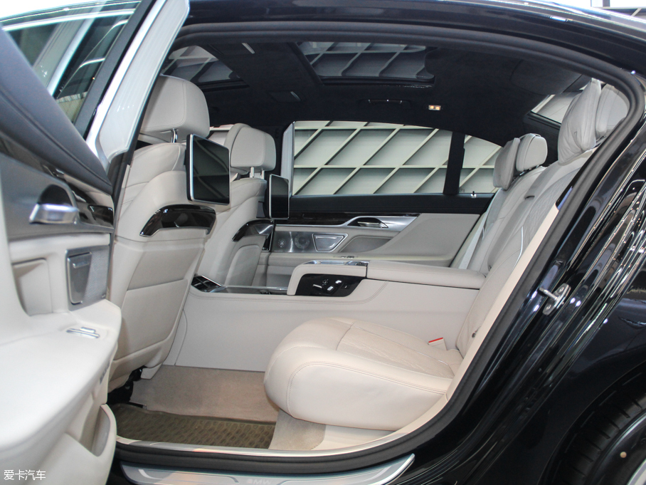 2016R7ϵ 750Li xDrive