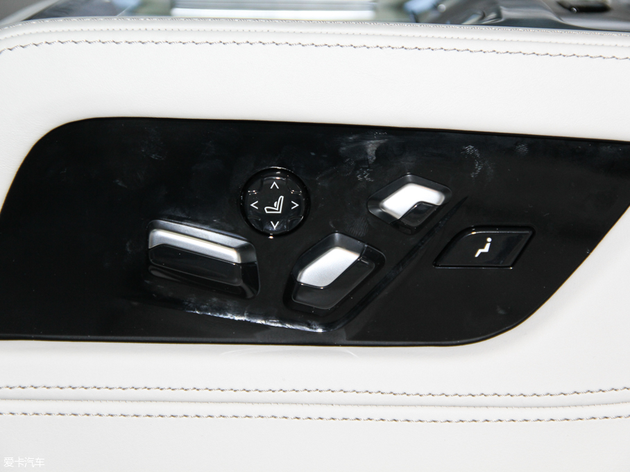 2016R7ϵ 750Li xDrive