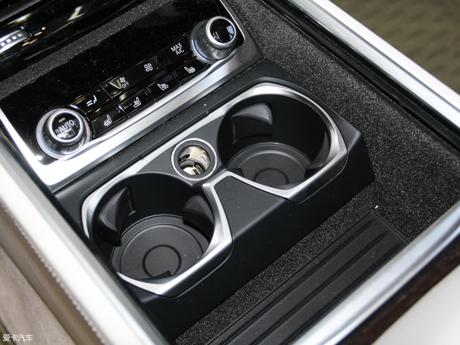 2016R7ϵ 750Li xDrive