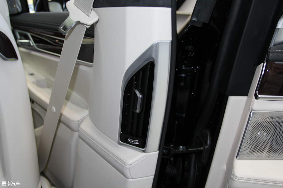 2016R7ϵ 750Li xDrive