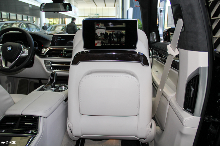 2016R7ϵ 750Li xDrive