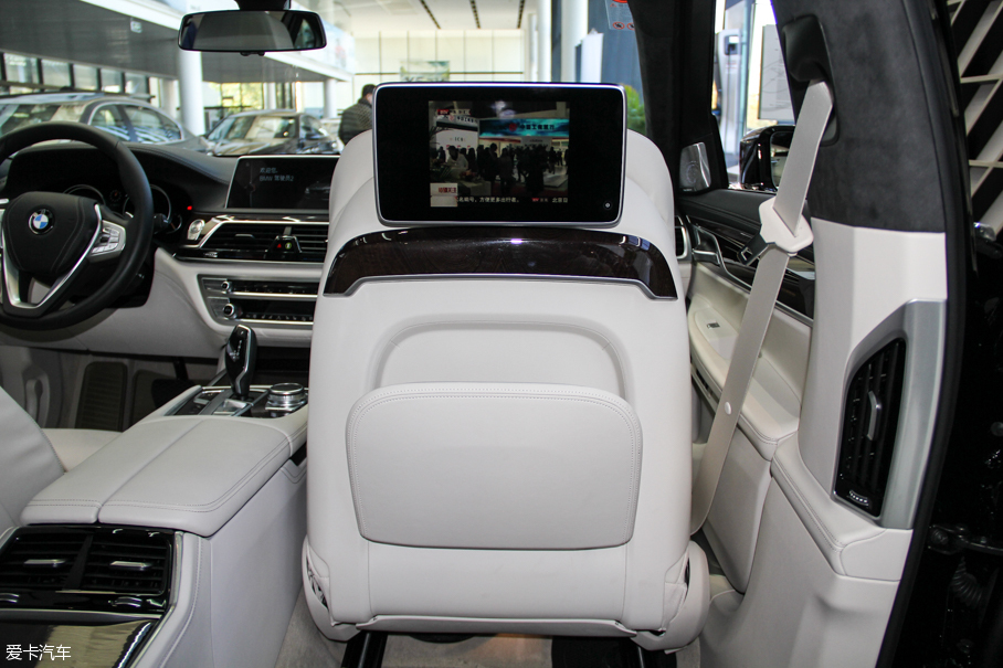 2016R7ϵ 750Li xDrive