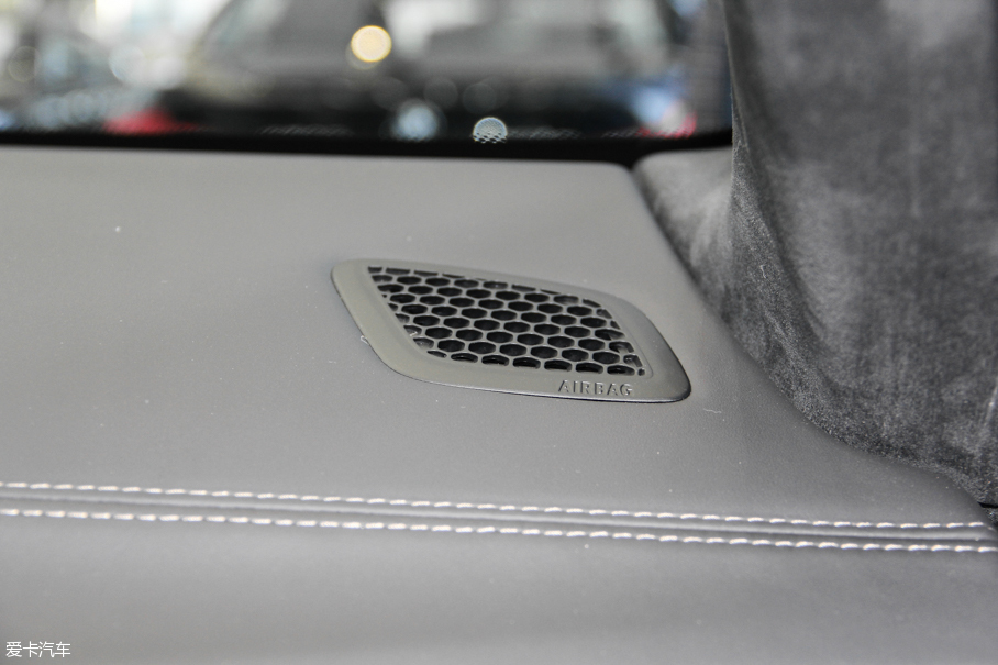 2016R7ϵ 750Li xDrive