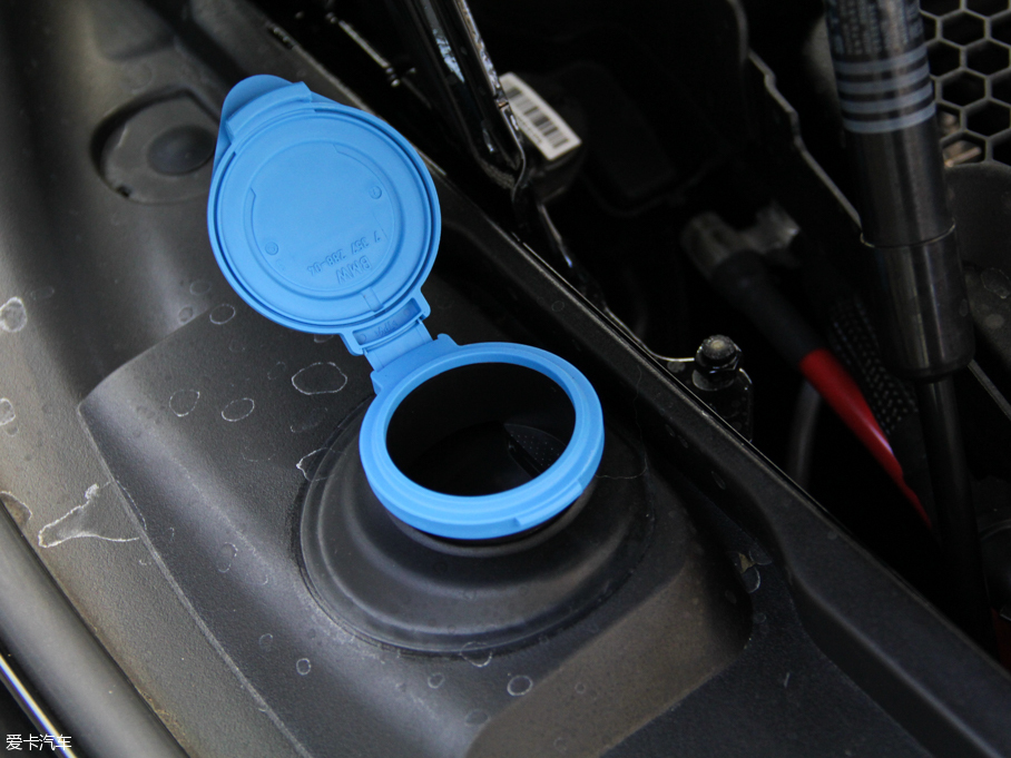 2016R7ϵ 750Li xDrive