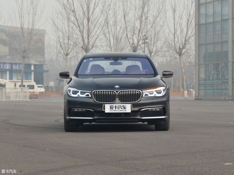 2016R7ϵ 750Li xDrive