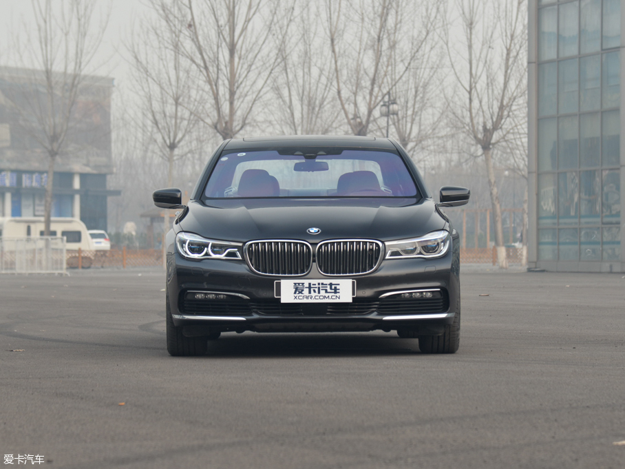 2016R7ϵ 750Li xDrive