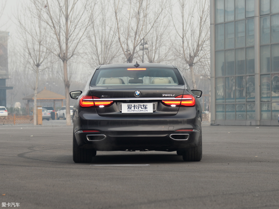 2016R7ϵ 750Li xDrive