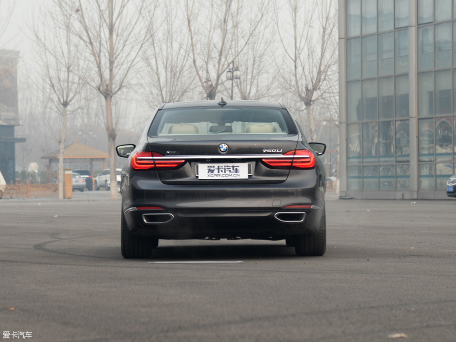 2016R7ϵ 750Li xDrive