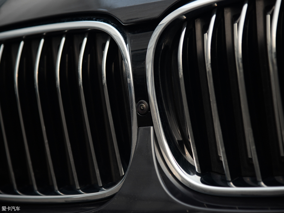 2016R7ϵ 750Li xDrive