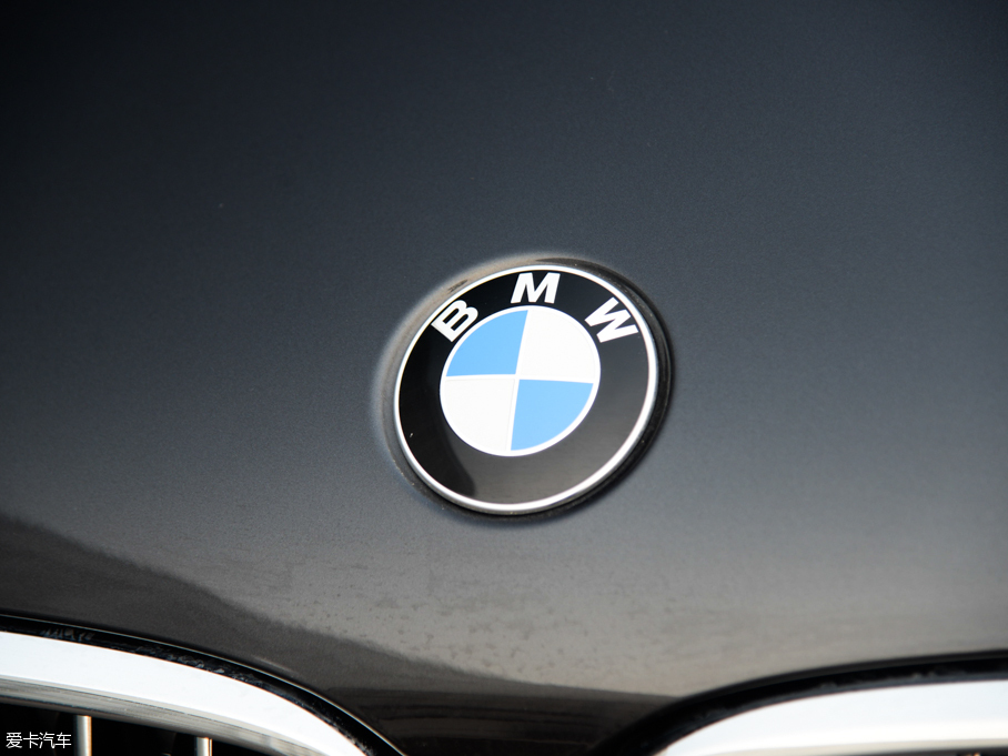 2016R7ϵ 750Li xDrive