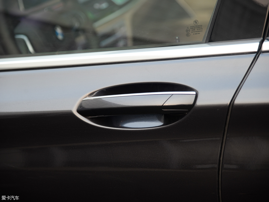 2016R7ϵ 750Li xDrive