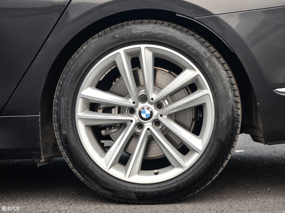 2016R7ϵ 750Li xDrive