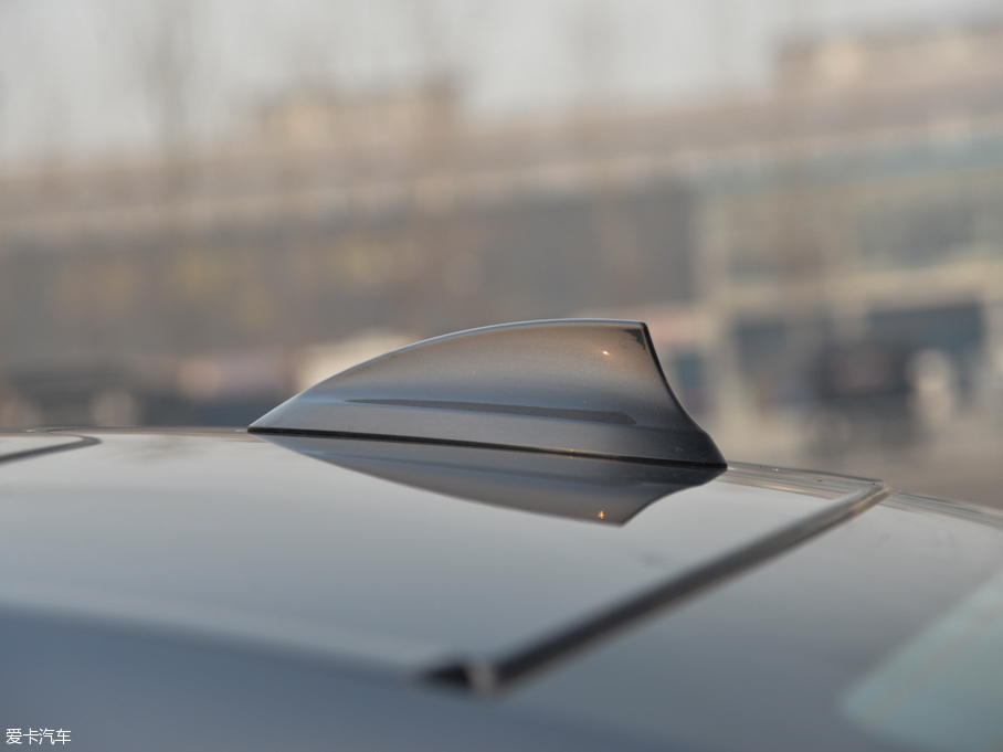 2016R7ϵ 750Li xDrive