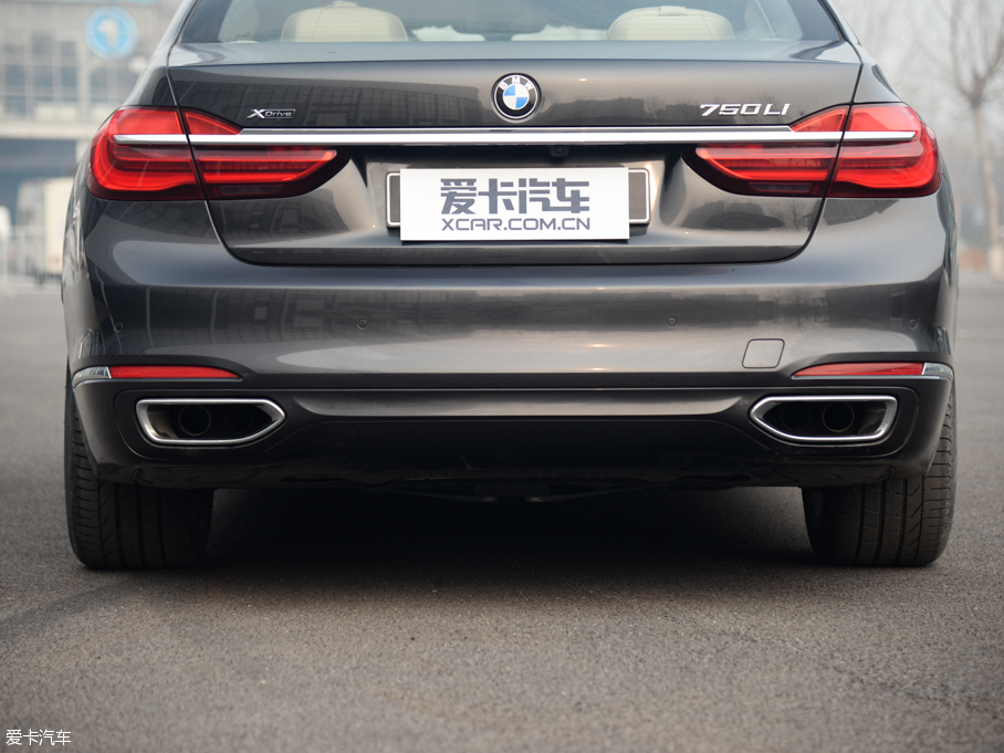 2016R7ϵ 750Li xDrive
