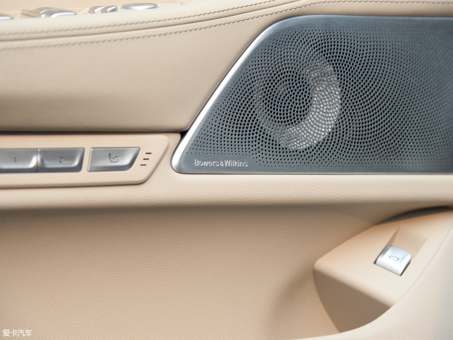 2016R7ϵ 750Li xDrive