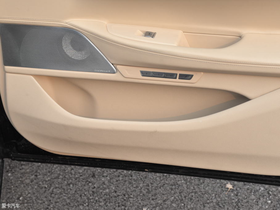 2016R7ϵ 750Li xDrive