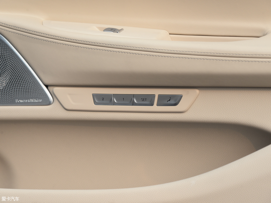 2016R7ϵ 750Li xDrive