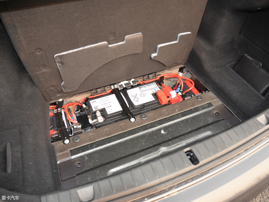 2016R7ϵ 750Li xDrive