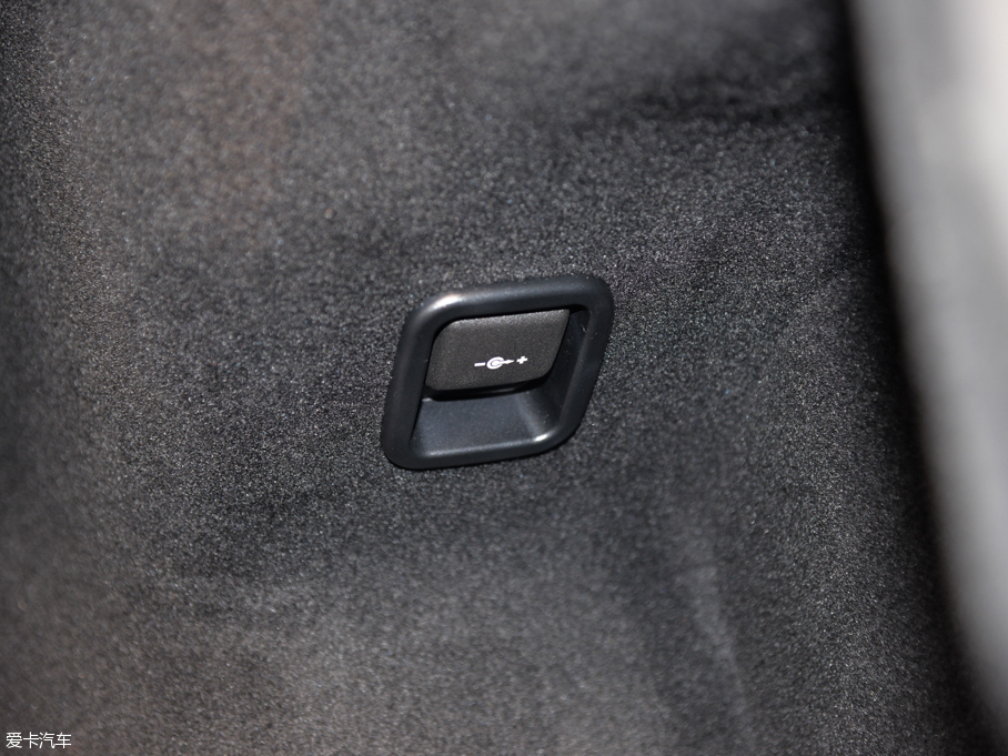 2016R7ϵ 750Li xDrive