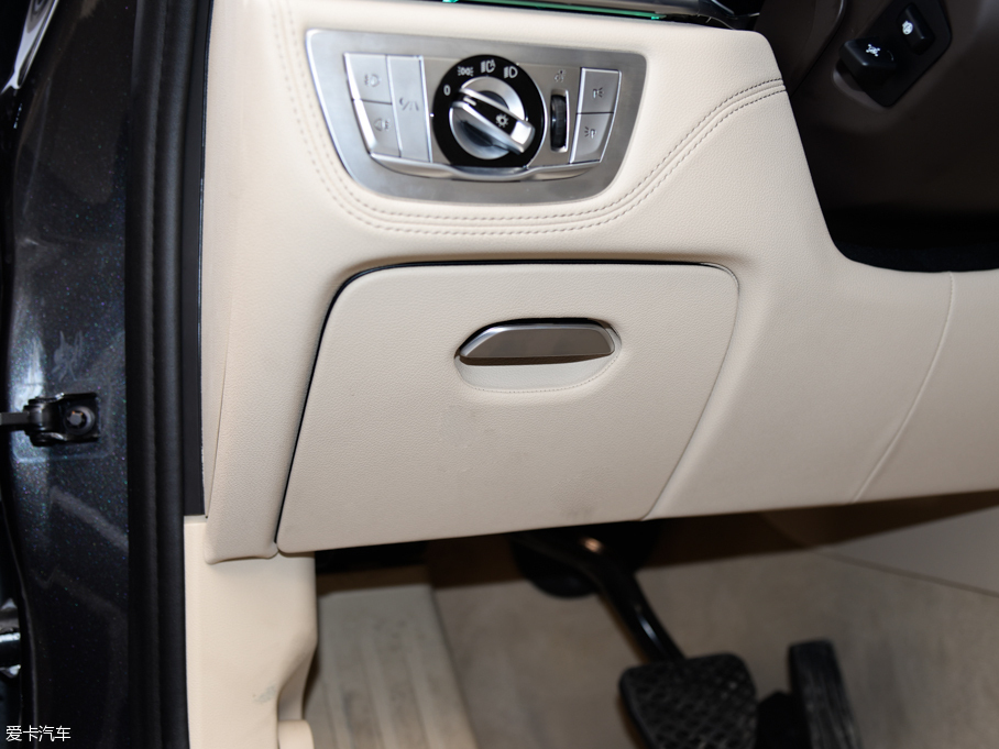 2016R7ϵ 750Li xDrive