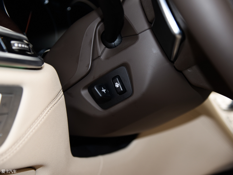 2016R7ϵ 750Li xDrive