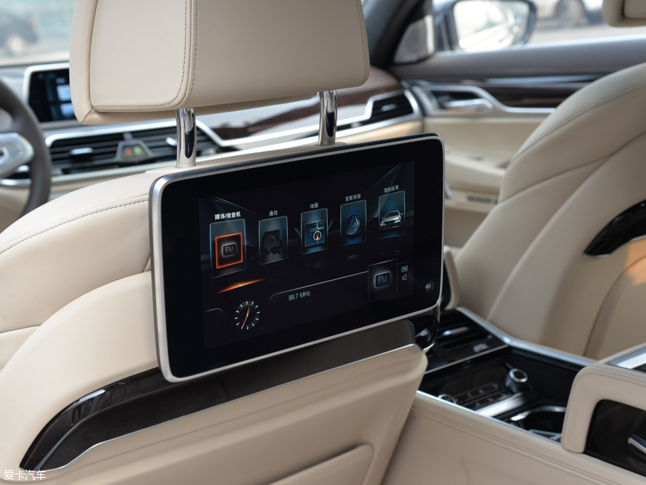 2016R7ϵ 750Li xDrive