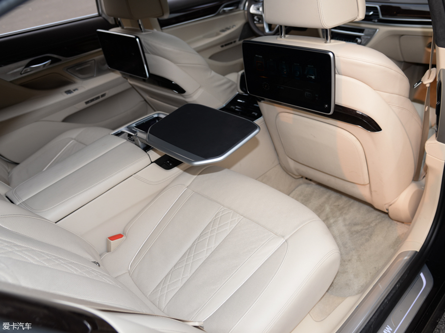 2016R7ϵ 750Li xDrive