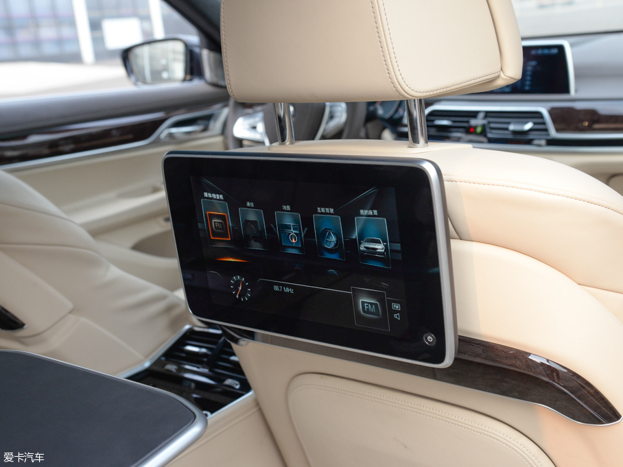 2016R7ϵ 750Li xDrive