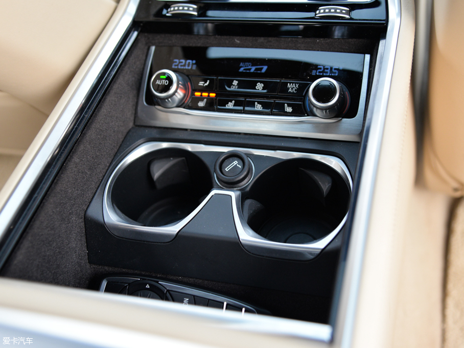 2016R7ϵ 750Li xDrive