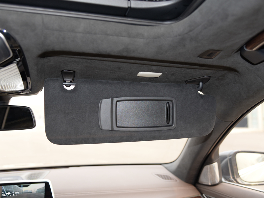 2016R7ϵ 750Li xDrive