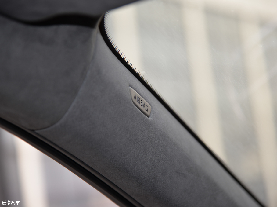 2016R7ϵ 750Li xDrive