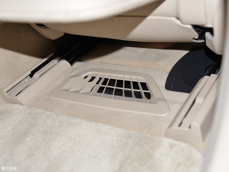 2016R7ϵ 750Li xDrive