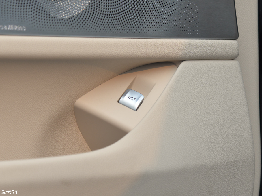 2016R7ϵ 750Li xDrive