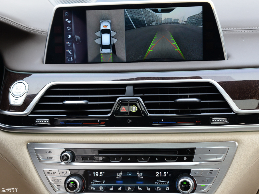 2016R7ϵ 750Li xDrive